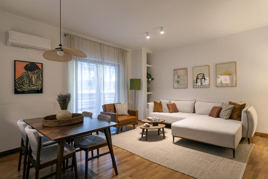 Heart of Athens - Hidden Gem - Elegant 2 Bedroom Flat
