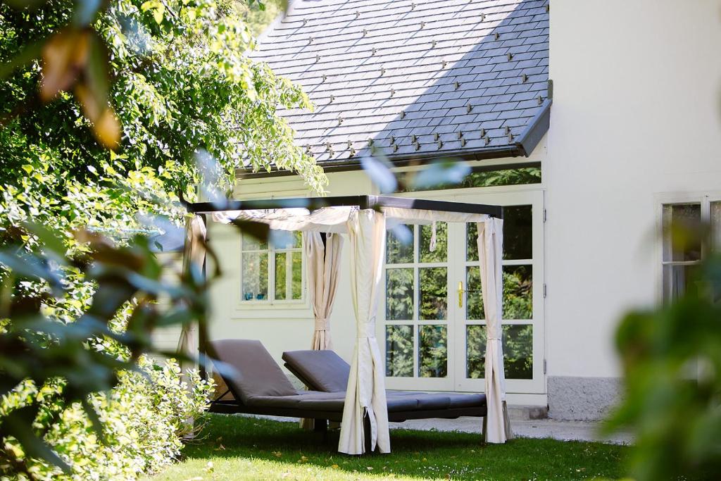 Vonkajšia záhrada v ubytovaní Villa Hygiea