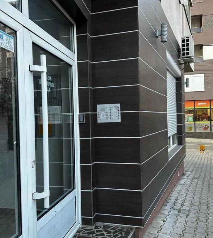Budova, kde se apartmán nachází