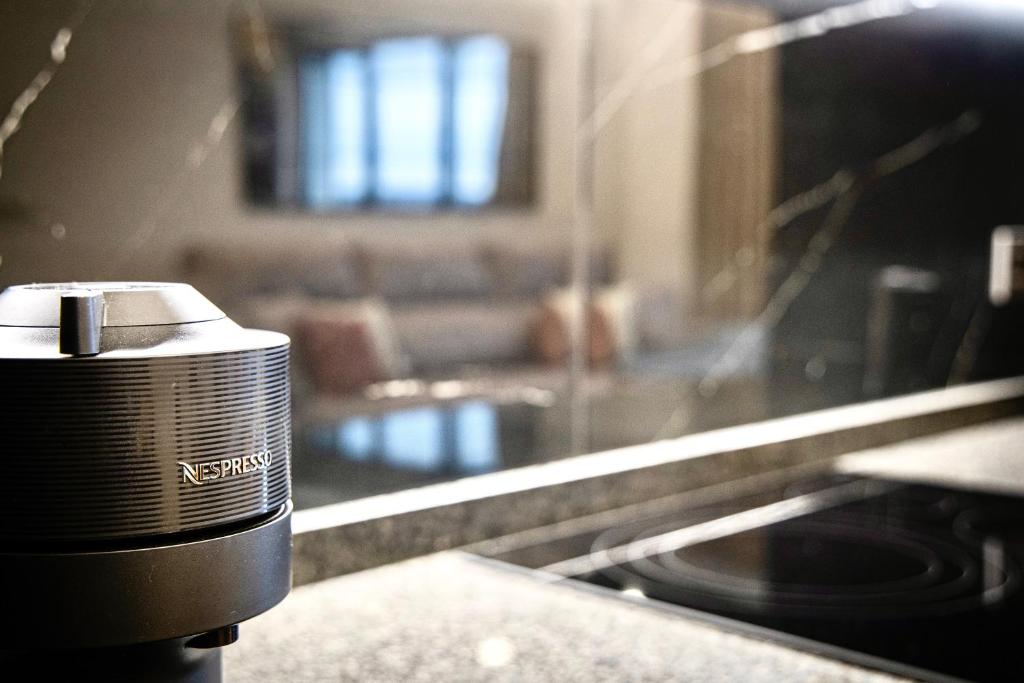 Lucus Skyline & Terrace by Lugo Collection - 16