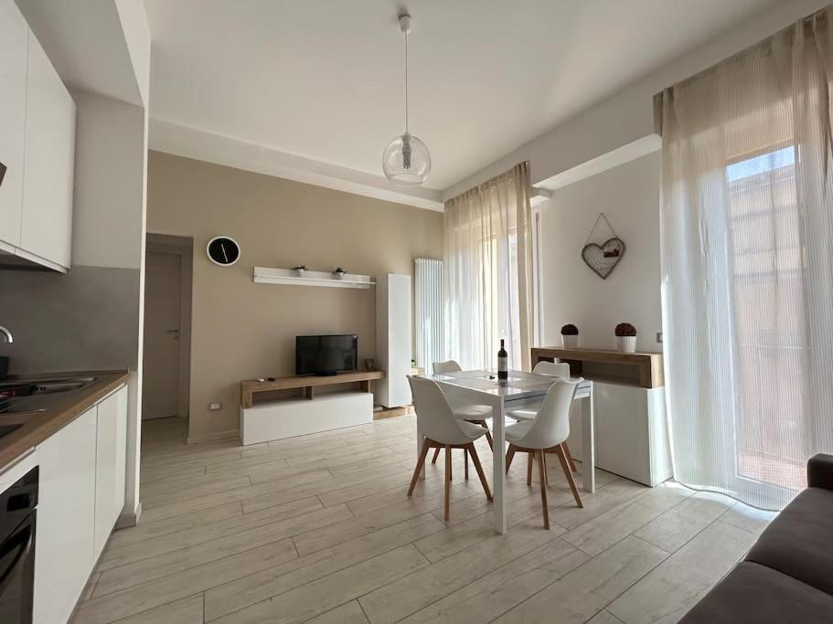 Dante Apartment by FlorenceHospitality com