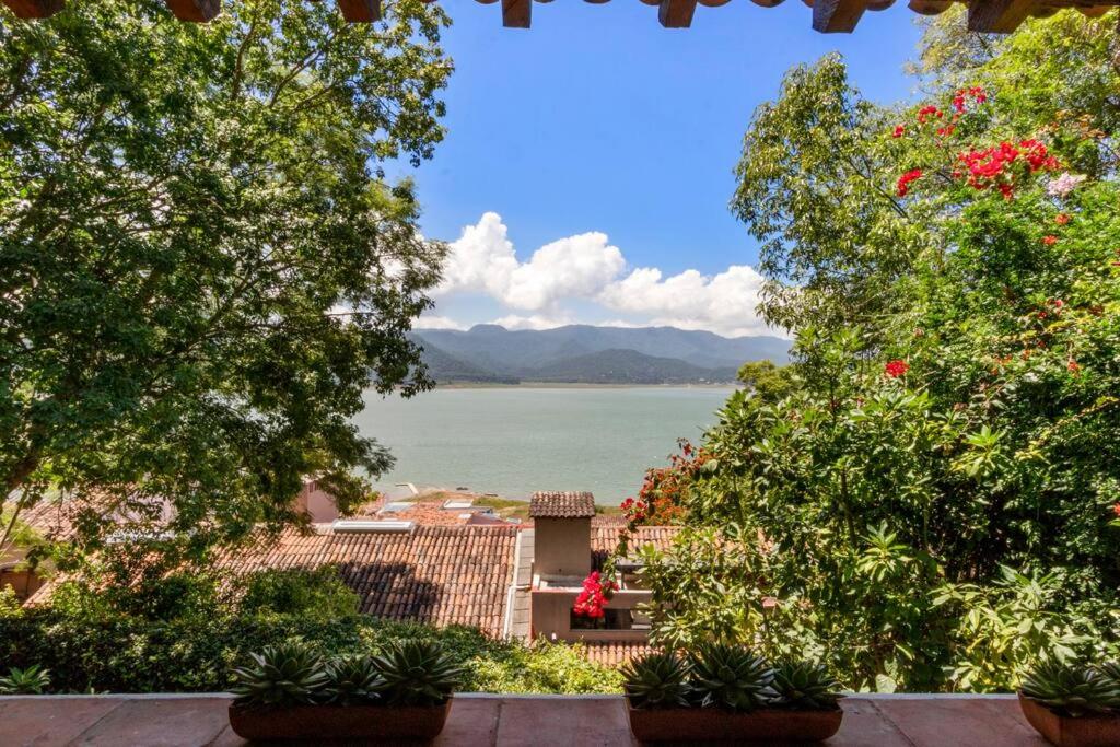 Espectacular Vista al Lago, Valle de Bravo (updated prices 2025)
