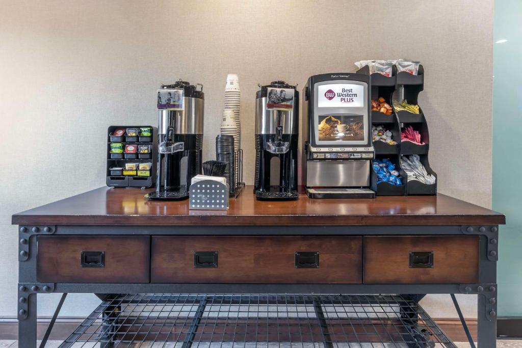 Best Western Plus Owensboro photo