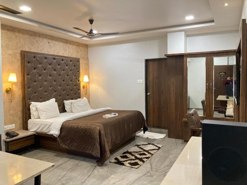 HOTEL CITY CENTER - Housity