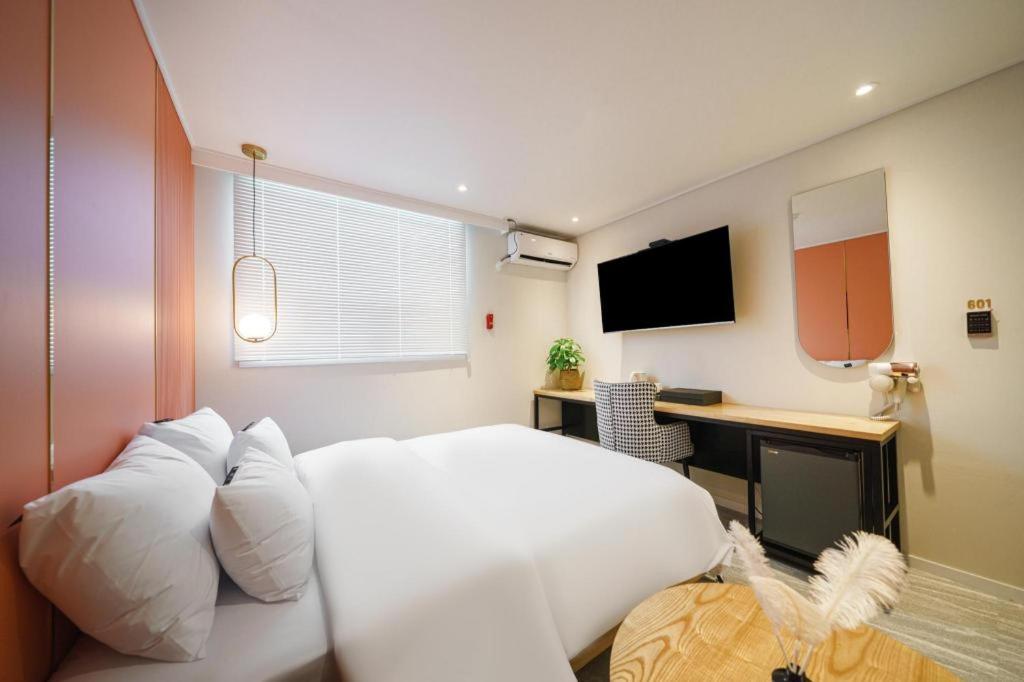 Number25hotel Dongam Station_1