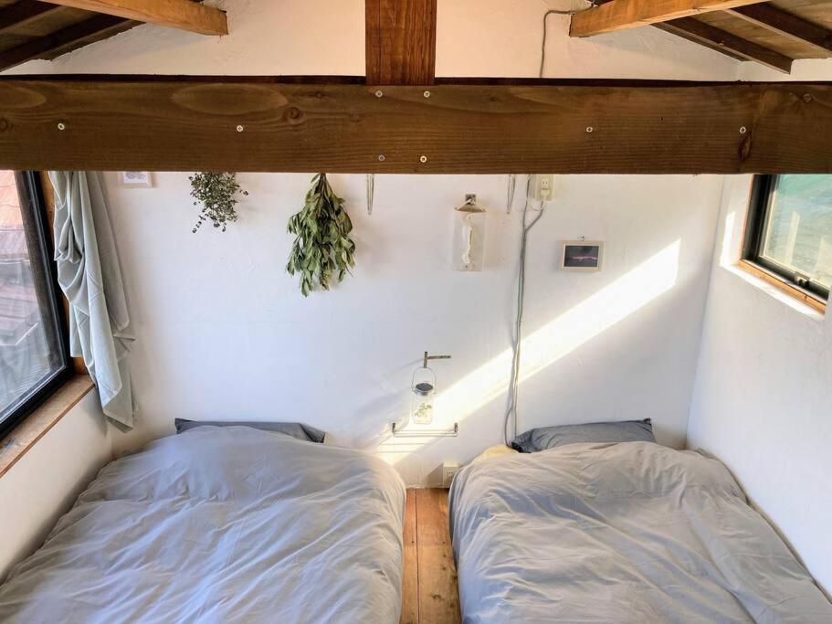 Postel nebo postele na pokoji v ubytování Lemon tree hotel