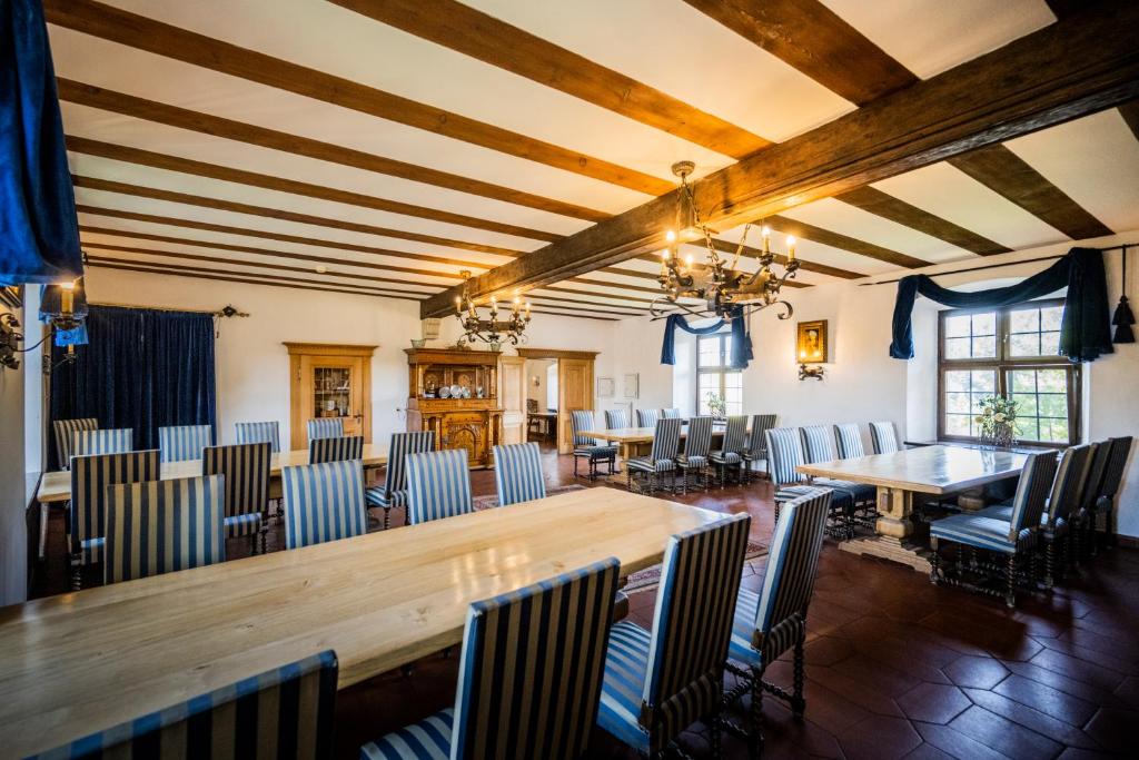 Restaurace v ubytování Burg Rabenstein