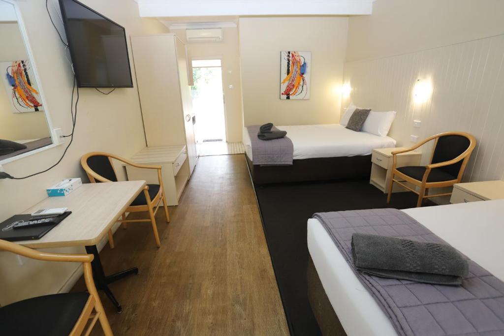 Sleepy Hill Motor Inn - Twin Room QS-