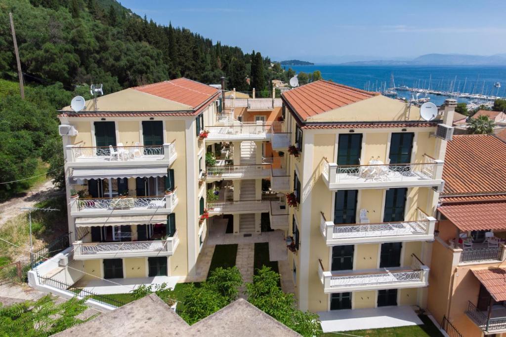 Příroda nedaleko aparthotelu
