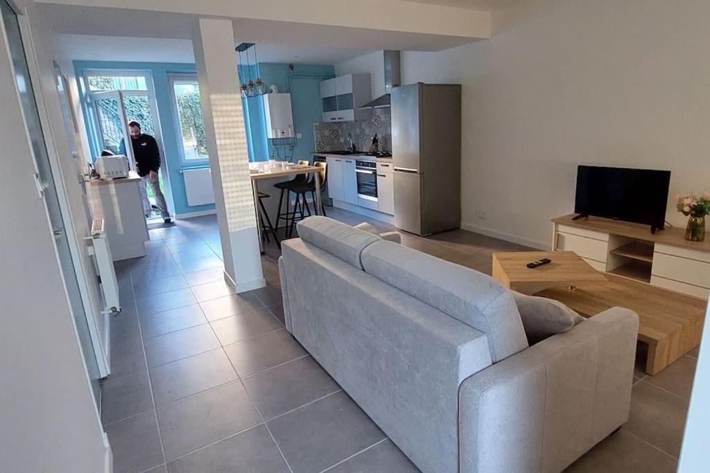 Φωτογραφία από το άλμπουμ του Appartement proche du Château. σε Arnac-Pompadour