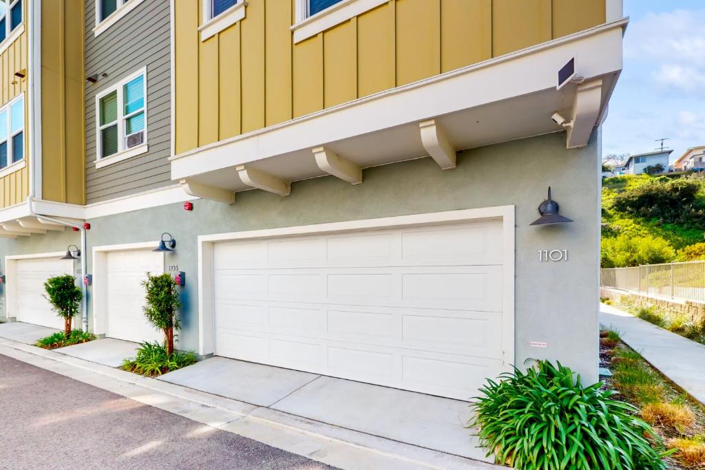 Tòa nhà nơi căn hộ tọa lạc