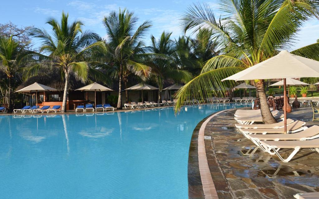 Bazén v ubytování Baobab Beach Resort & Spa nebo v jeho okolí