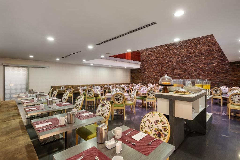 Restaurace v ubytování Eurostars Palazzo Zichy