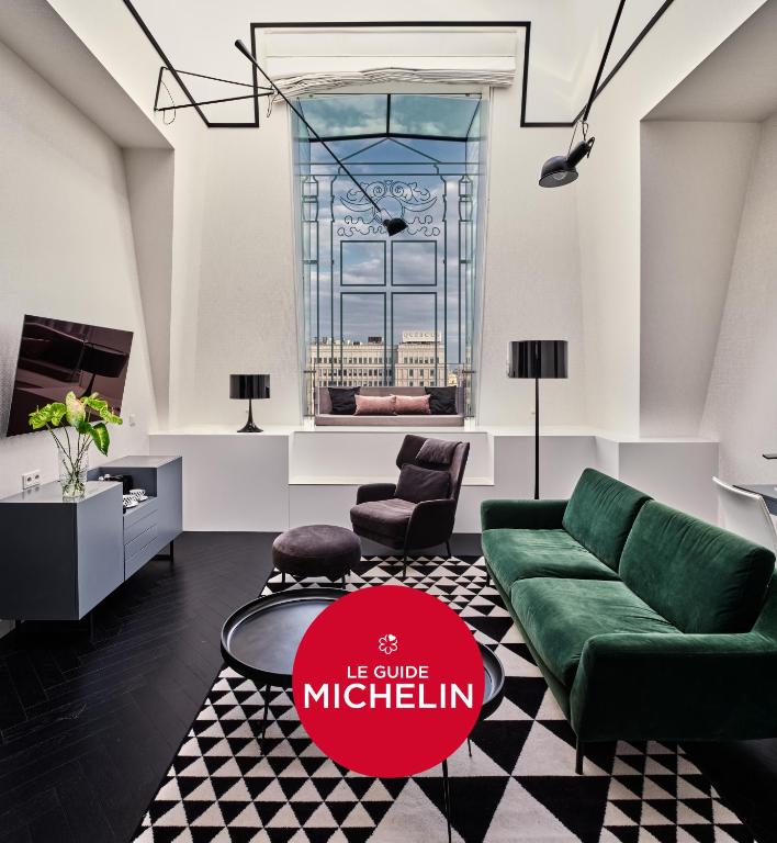 Hotel Indigo Warsaw Nowy Swiat by IHG