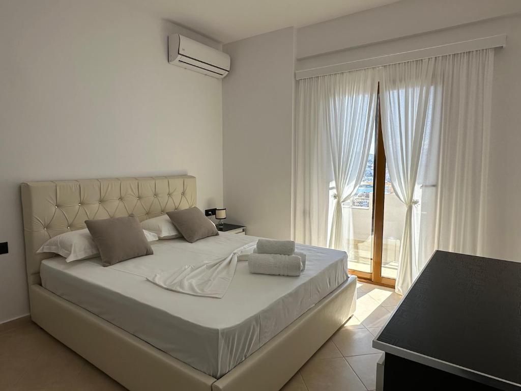 Rama Apartments