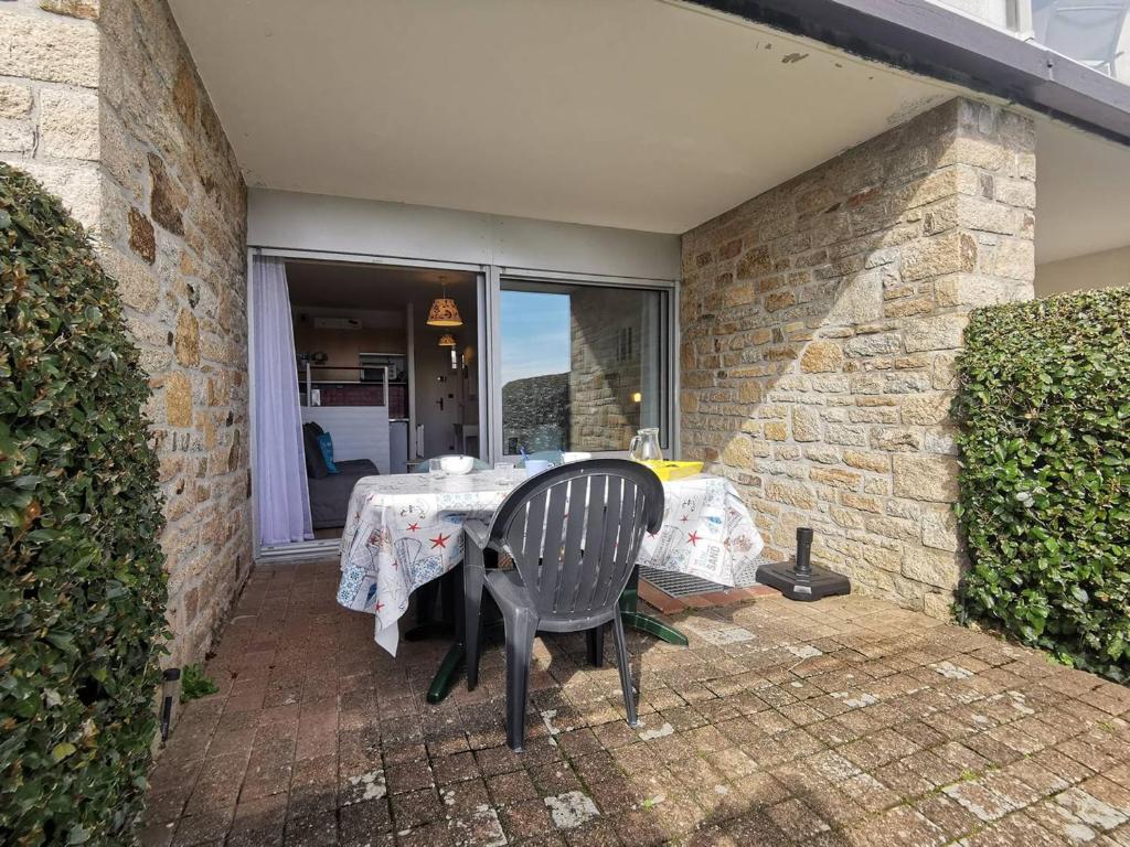 Fotografia z galérie ubytovania Appartement 2 Pièces+Cabine pour 6 avec Terrasse à Carnac - FR-1-377-72 v destinácii Carnac