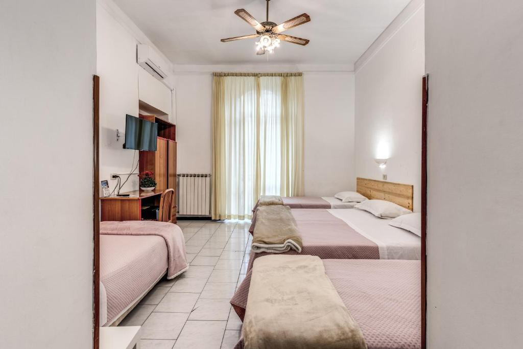 Hotel Altavilla 9 - 家庭房