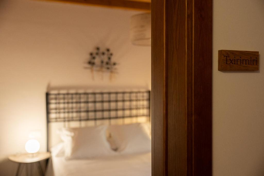 Olagaraia - Adults Only - 5