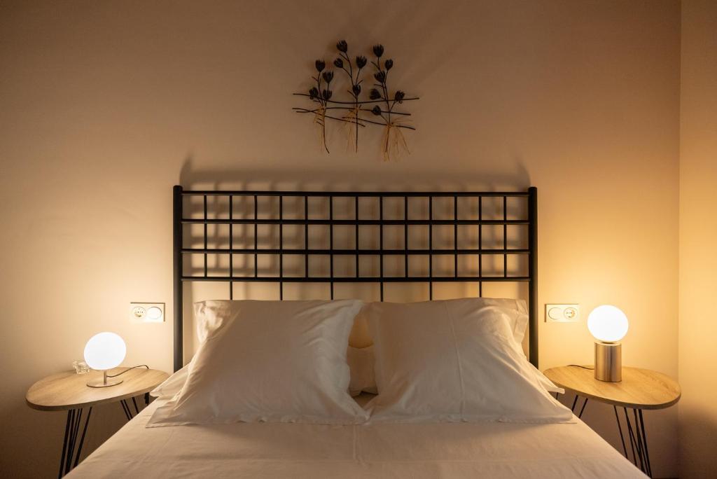 Olagaraia - Adults Only - 2