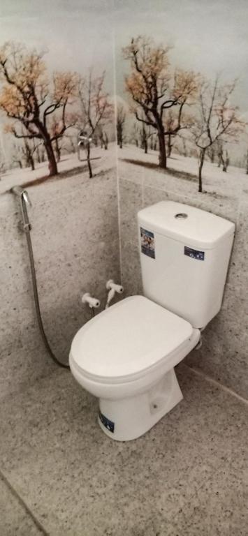 Koupelna v ubytování Sinharaja Pitadeniya Hut
