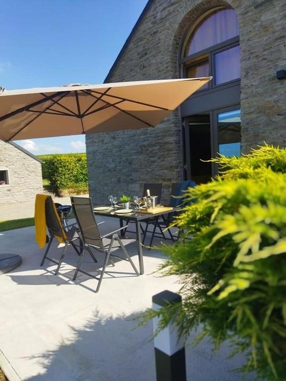 Patio nebo venkovní prostory v ubytování Gîte A Brouca