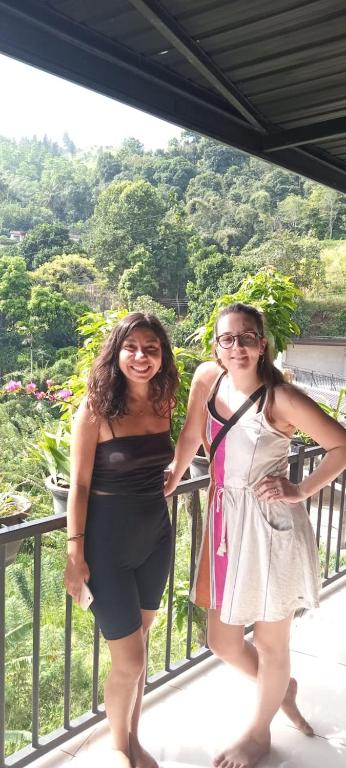 Hosté ubytování Kandy IVY Mountain View Resort