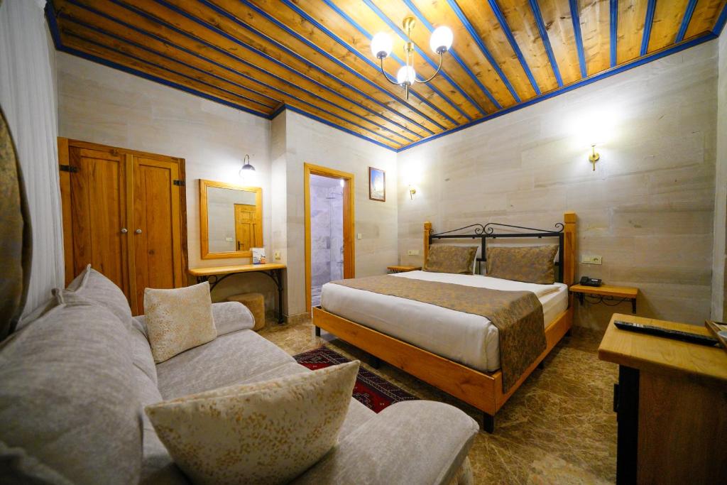 Cave Hotel Saksagan - 1