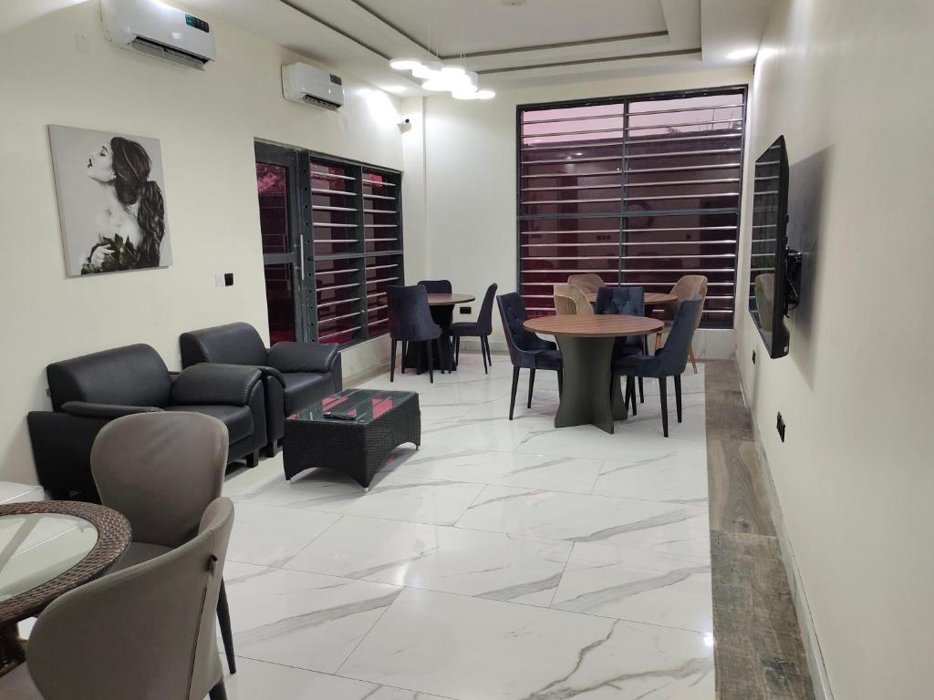 Gallery image of this property