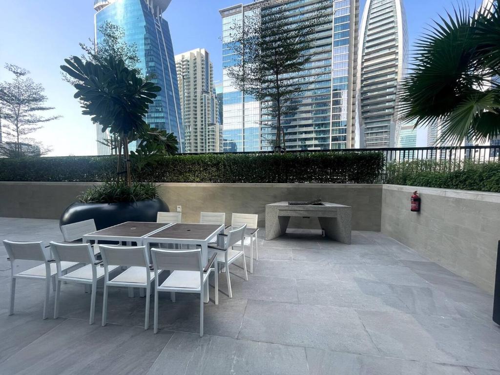 Fotografie z fotogalerie ubytování 1 Br In Zada Tower Business Bay v Dubaji