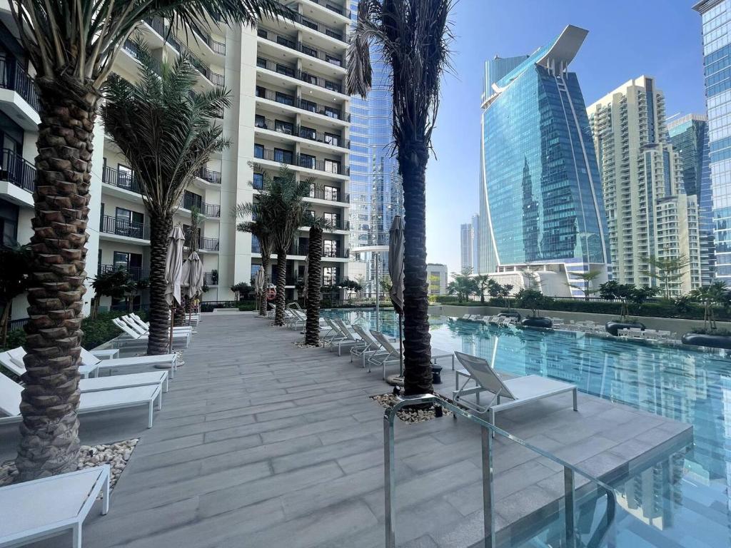 Fotografie z fotogalerie ubytování 1 Br In Zada Tower Business Bay v Dubaji