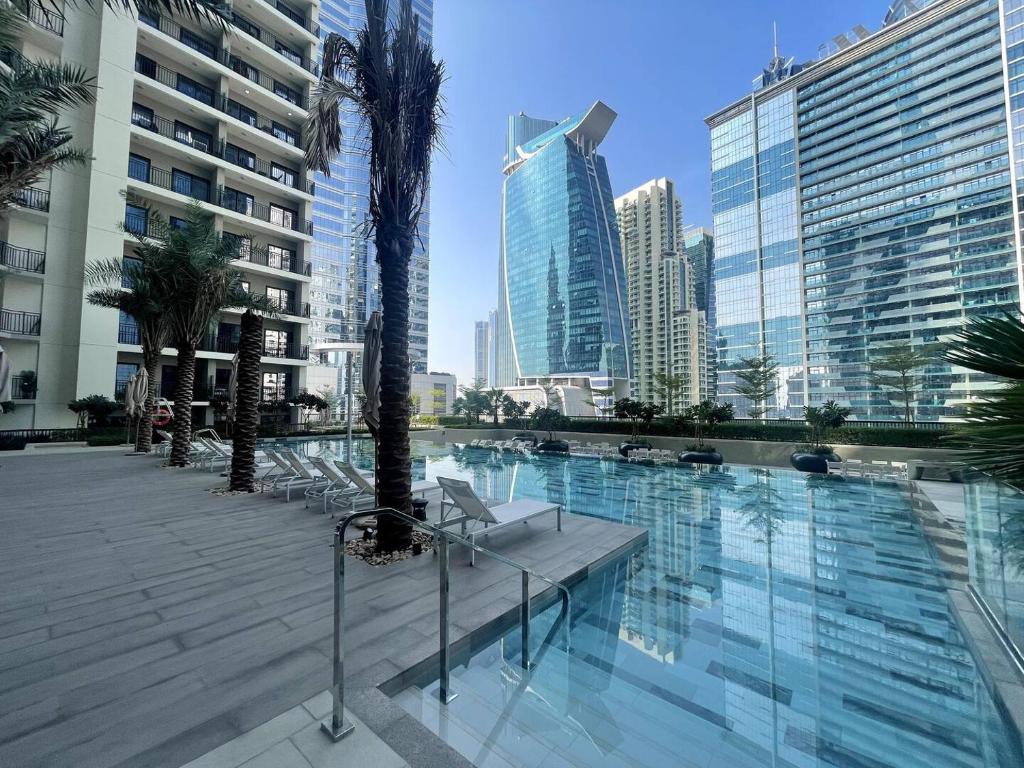 Fotografie z fotogalerie ubytování 1 Br In Zada Tower Business Bay v Dubaji