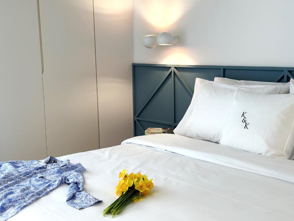 
ERATO RESIDENCE by K&K
