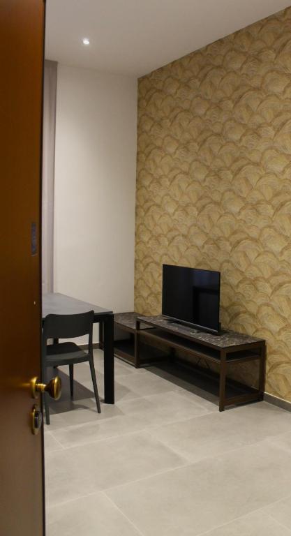 APARTMENT MIKI - MAURO MACCHI 91 - 1