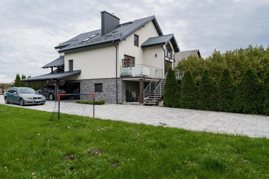 Budova, kde se prázdninový dům nachází