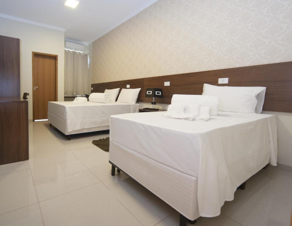  Gold Hotel Navirai