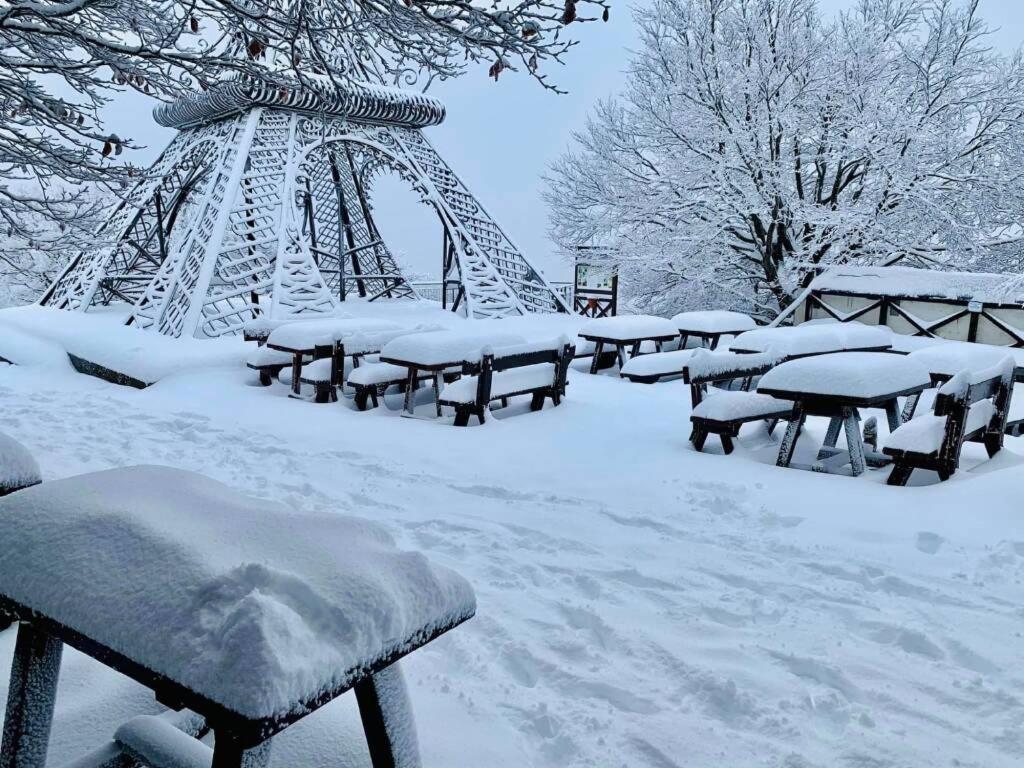 Hotel Valle del Fiora v zimě