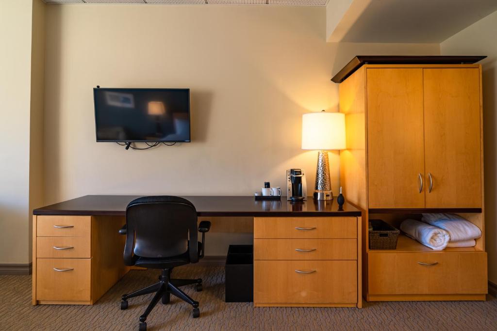 Villa Graziadio Executive Center at Pepperdine University - Rala De Reina Superior
