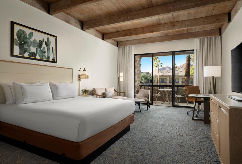 DoubleTree by Hilton Paradise Valley Resort Scottsdale photo