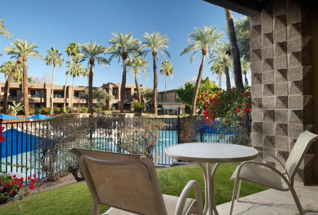 DoubleTree by Hilton Paradise Valley Resort Scottsdale photo