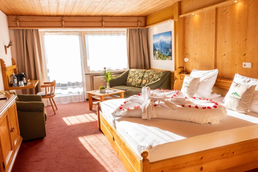 Posezení v ubytování Gasthaus-Pension Seeklause