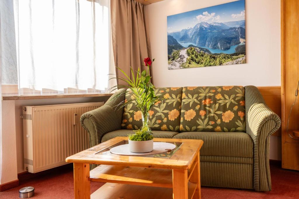 Posezení v ubytování Gasthaus-Pension Seeklause