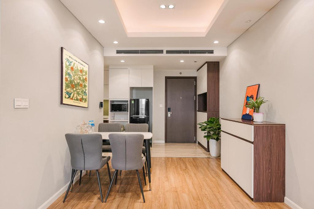 Căn hộ Le Capitole Apartment 27 Thái Thịnh, Đống Đa - ２ベッドルームのあるアパート