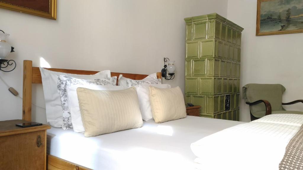 Posteľ alebo postele v izbe v ubytovaní Danube river view close to Parlament