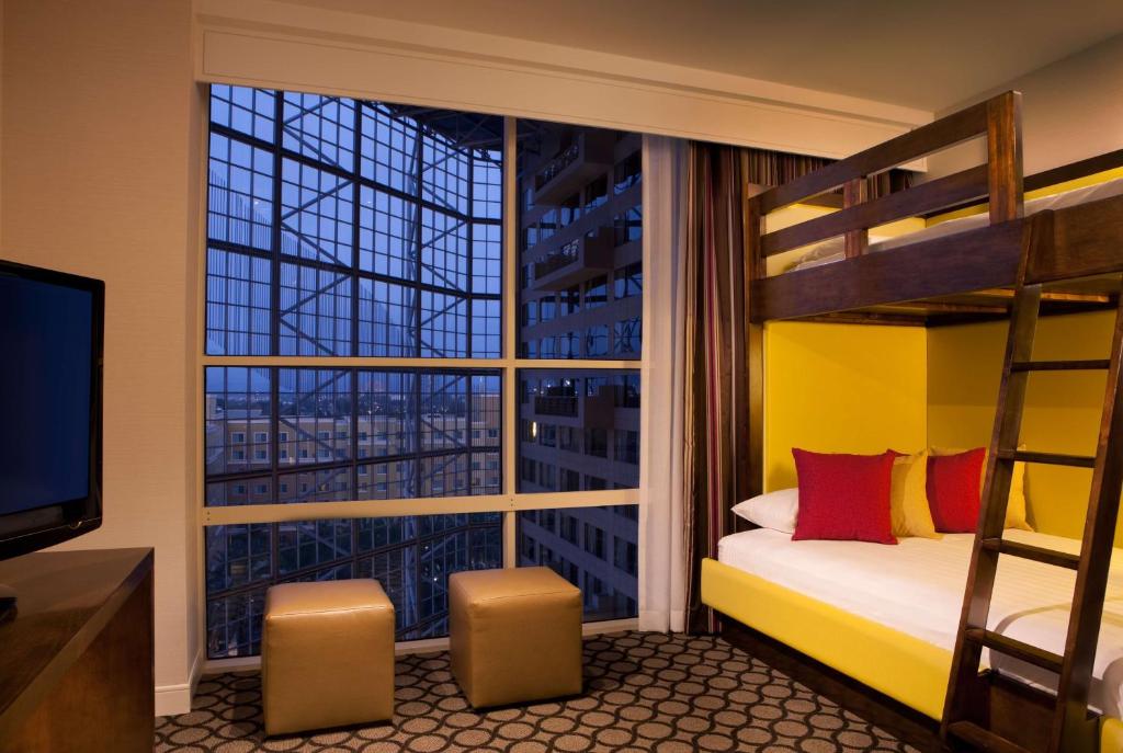 Hyatt Regency Orange County - Kids Suite