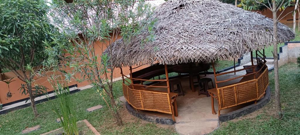 Zahrada ubytování Hôtel Niyagala Lodge Sigiriya