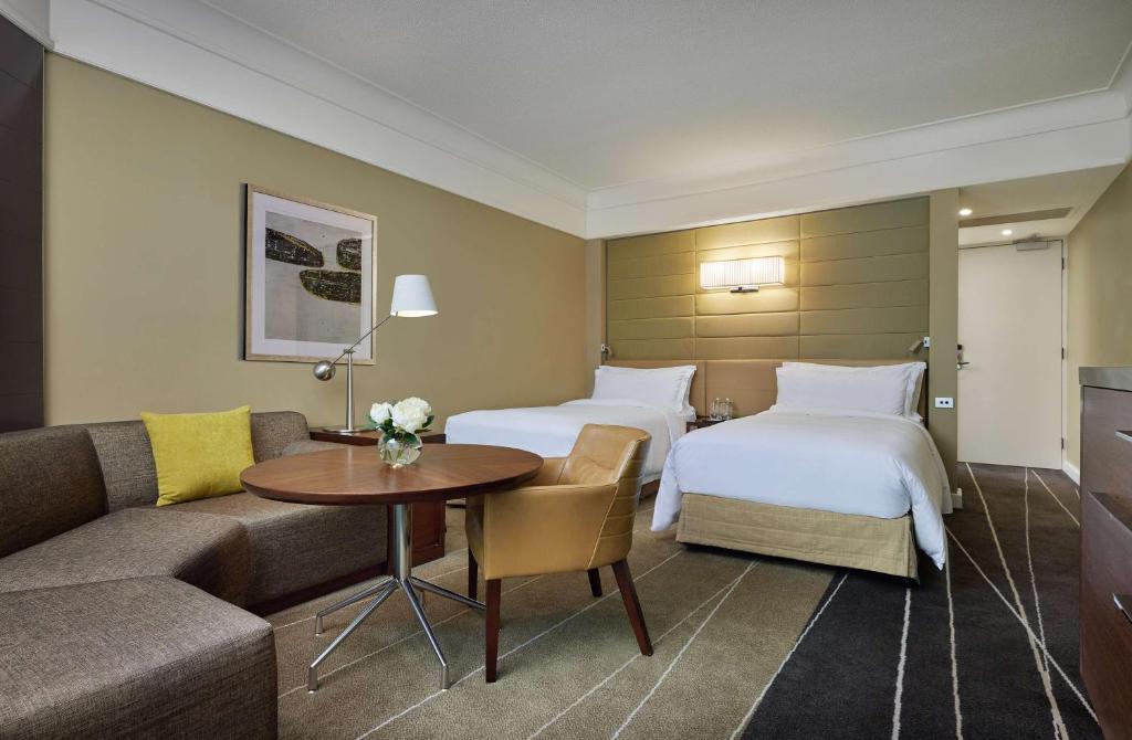 Grand Hyatt Melbourne - Room Twin Con River View - Acceso Al Club