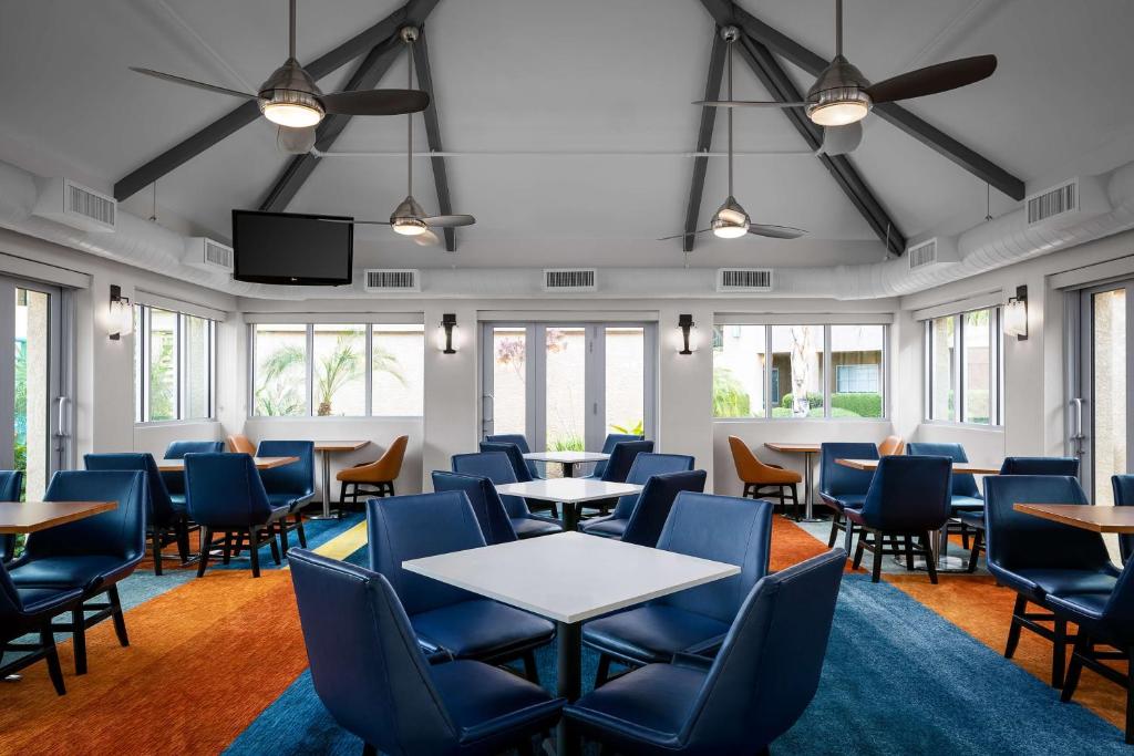 Hyatt House Scottsdale Old Town photo