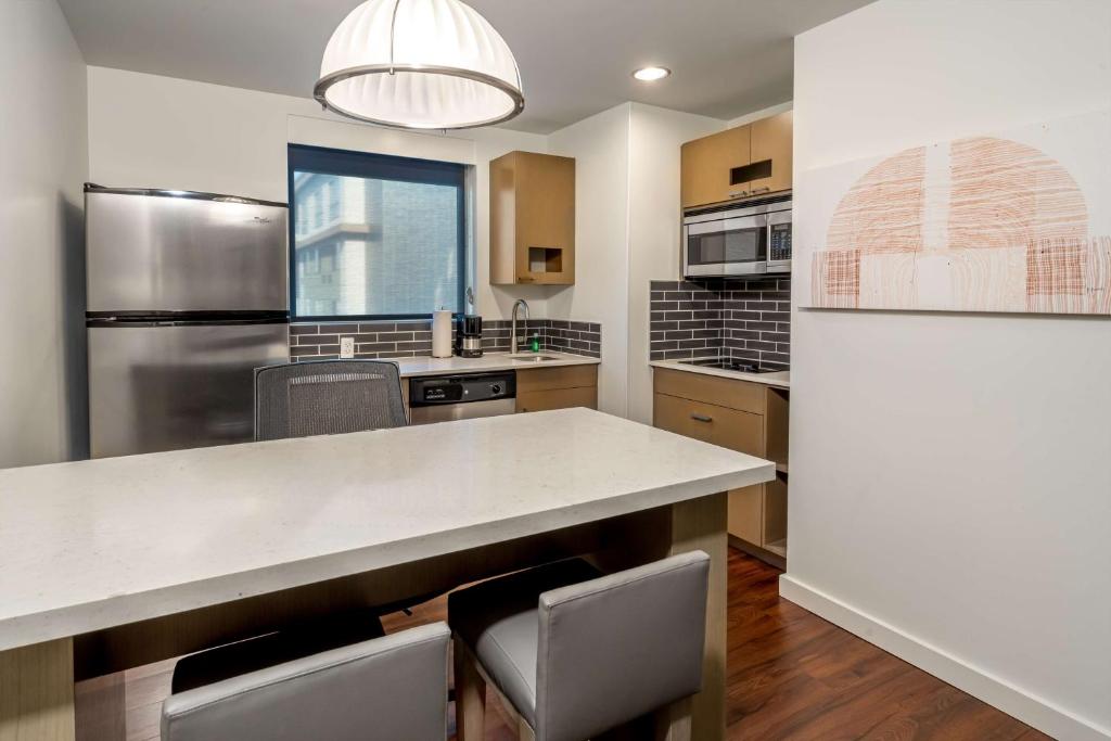 Hyatt House Salt Lake City Downtown photo