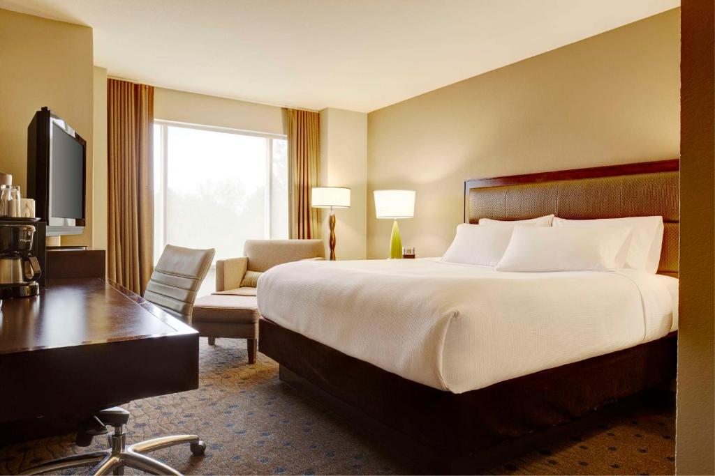 TV a/nebo společenská místnost v ubytování Hyatt House Seattle/Redmond