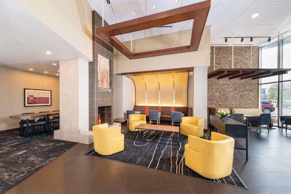 Hyatt Place Charleston Airport / Convention Center photo